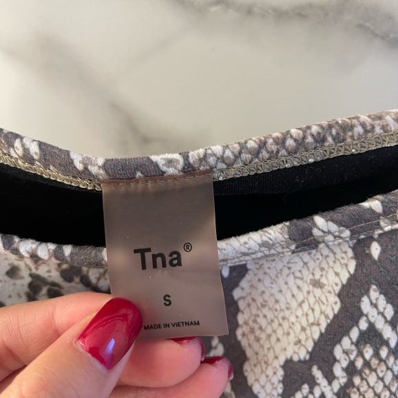 TNA Sports Bra - Picture 2 of 3